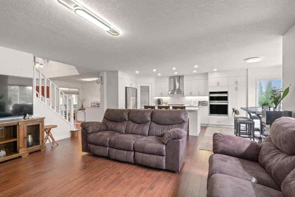 MLS® A2257530 - 84 Everwillow Park SW in Evergreen Calgary, Residential