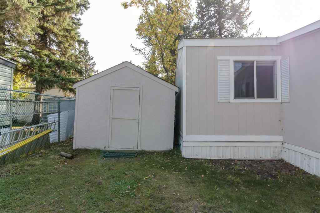 MLS® A2257533 - Unit #31 4851 46 Street  in Downtown Sylvan Lake, Mobile