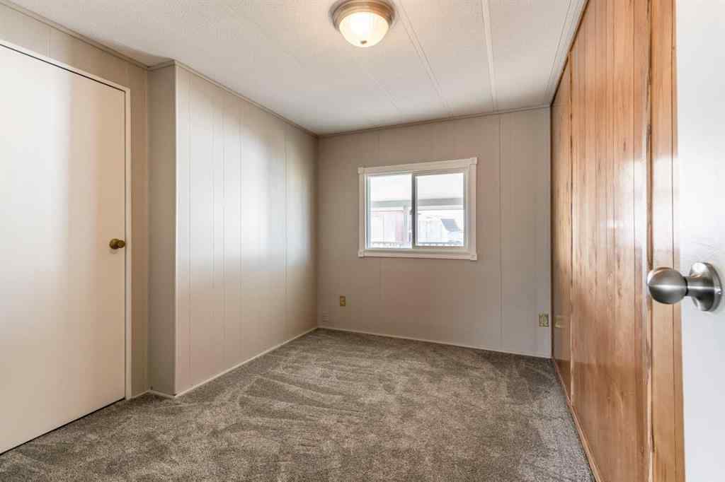 MLS® A2257536 - 7502 Old TransCanada Highway  in NONE Rural Cypress County, Residential