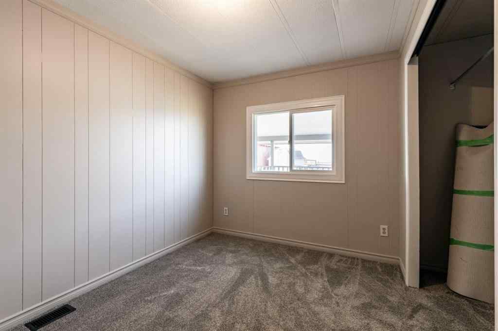 MLS® A2257536 - 7502 Old TransCanada Highway  in NONE Rural Cypress County, Residential