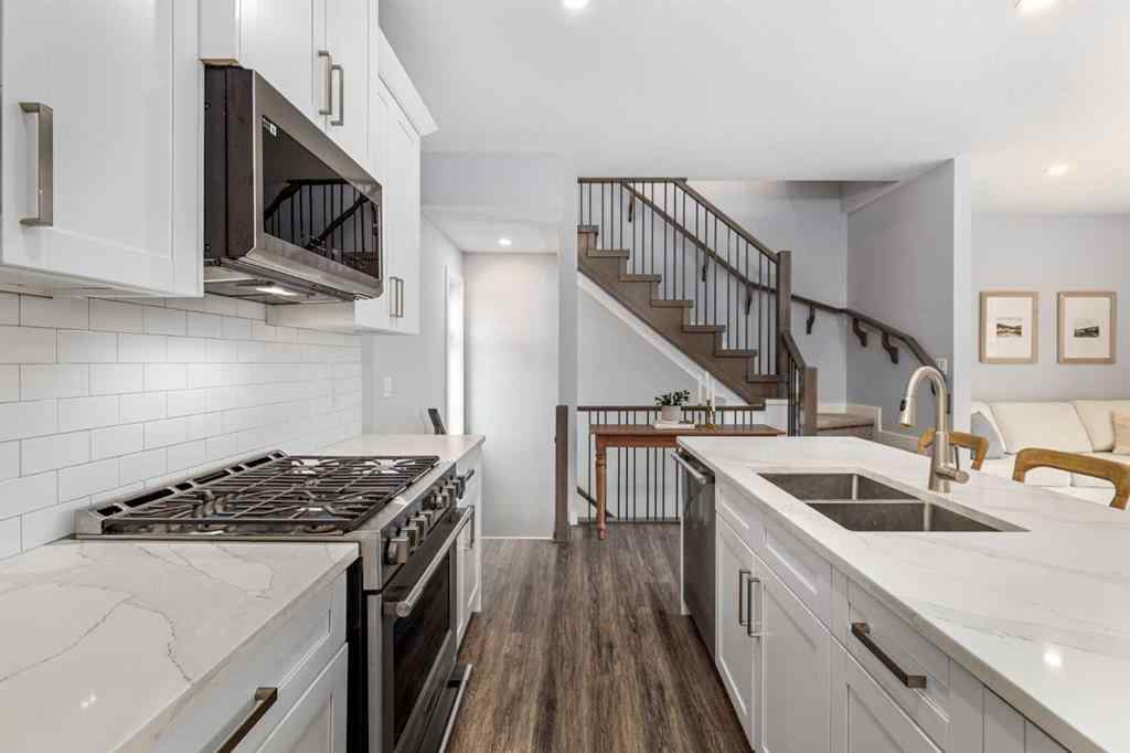 MLS® A2257537 - 1708 19 Avenue SW in Bankview Calgary, Residential