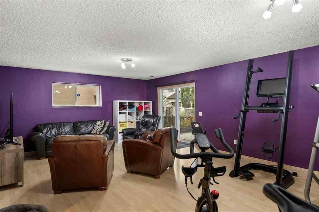 MLS® A2257540 - 172 Tuscany Meadows Heath NW in Tuscany Calgary, Residential