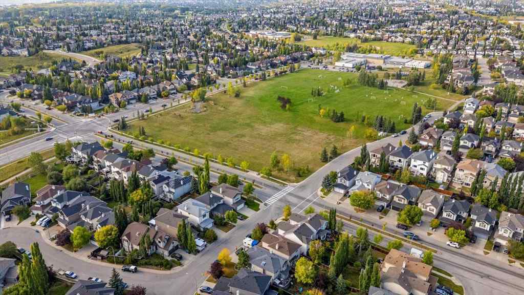 MLS® A2257540 - 172 Tuscany Meadows Heath NW in Tuscany Calgary, Residential