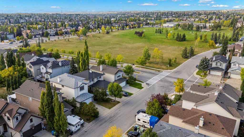 MLS® A2257540 - 172 Tuscany Meadows Heath NW in Tuscany Calgary, Residential
