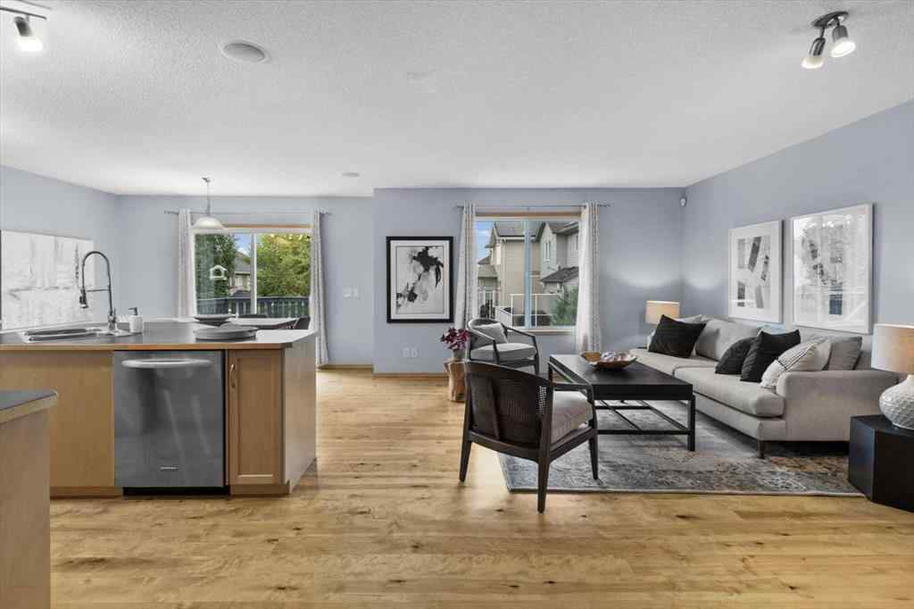 MLS® A2257540 - 172 Tuscany Meadows Heath NW in Tuscany Calgary, Residential