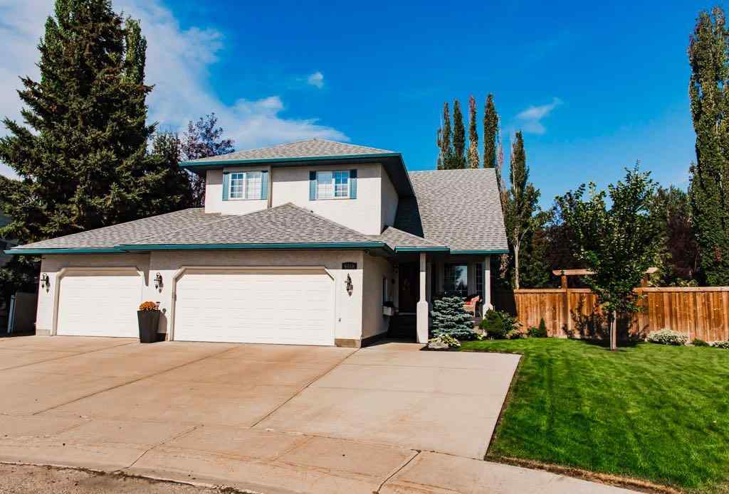 MLS® A2257541 - 6110 93A Street  in Country Club Estates Grande Prairie, Residential