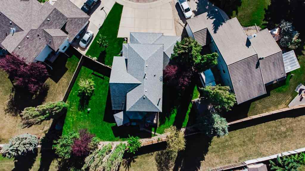 MLS® A2257541 - 6110 93A Street  in Country Club Estates Grande Prairie, Residential