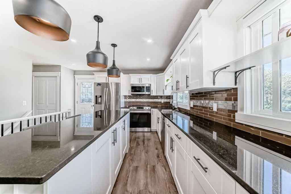 MLS® A2257542 - 146 Lake Sylvan Close SE in Bonavista Downs Calgary, Residential