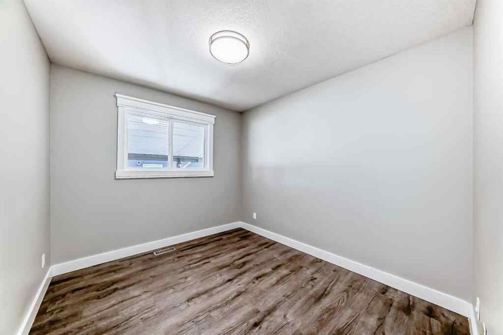 MLS® A2257542 - 146 Lake Sylvan Close SE in Bonavista Downs Calgary, Residential