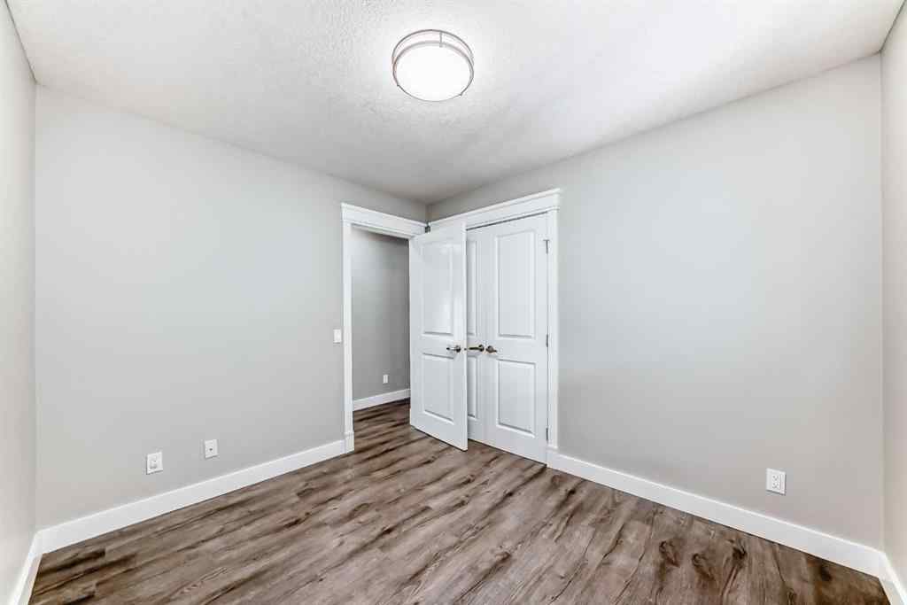 MLS® A2257542 - 146 Lake Sylvan Close SE in Bonavista Downs Calgary, Residential
