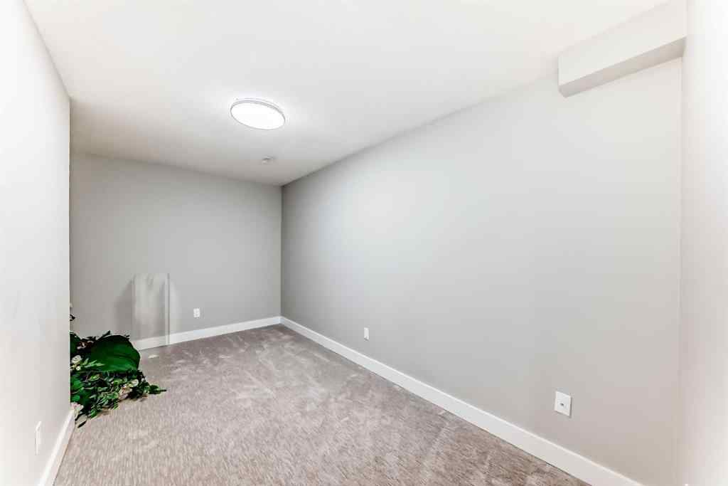 MLS® A2257542 - 146 Lake Sylvan Close SE in Bonavista Downs Calgary, Residential