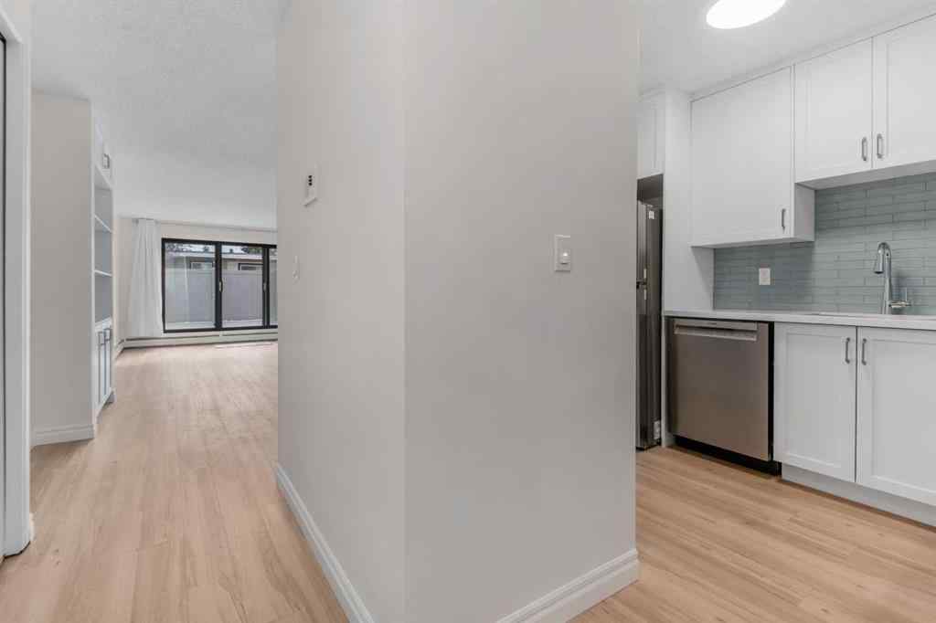 MLS® A2257546 - Unit #202 611 67 Avenue SW in Kingsland Calgary, Residential