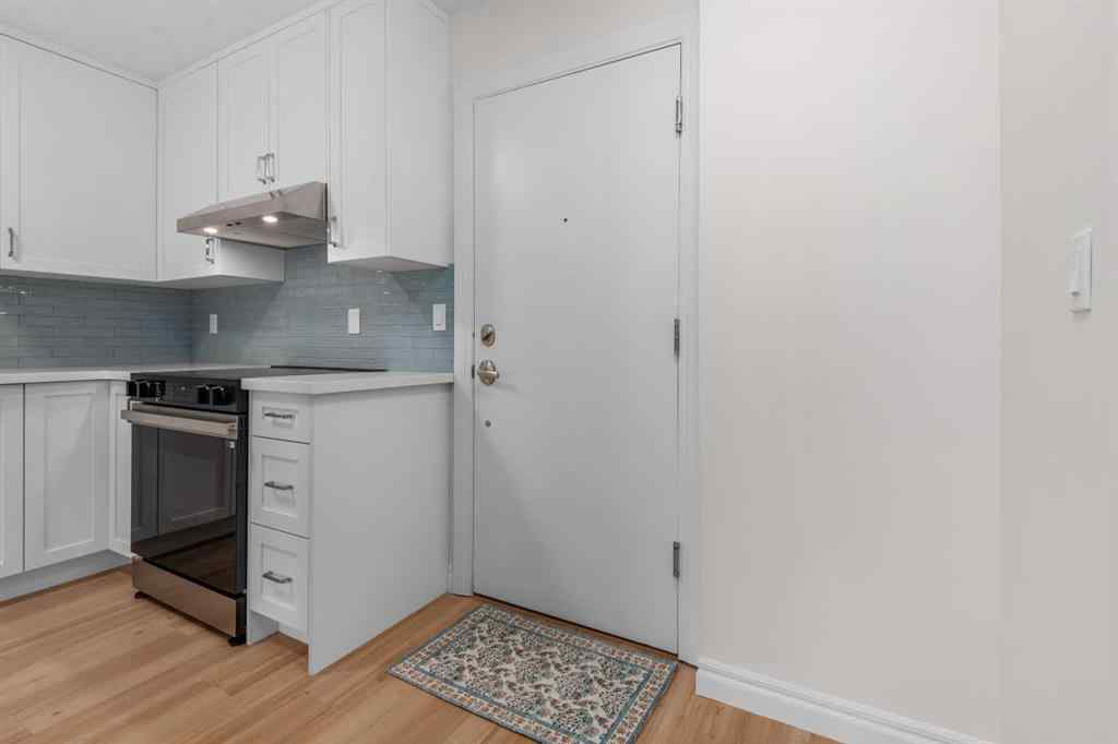 MLS® A2257546 - Unit #202 611 67 Avenue SW in Kingsland Calgary, Residential
