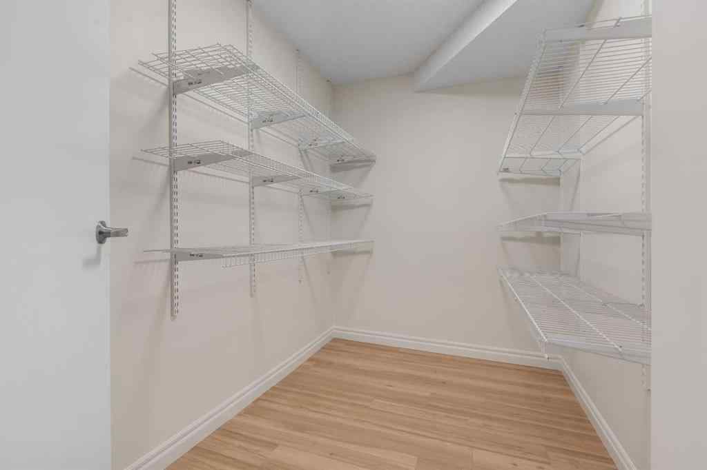 MLS® A2257546 - Unit #202 611 67 Avenue SW in Kingsland Calgary, Residential
