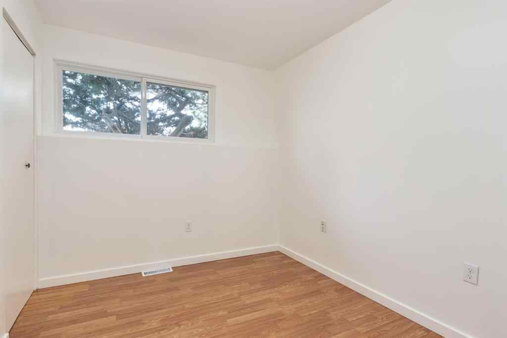 MLS® A2257547 - 207 Whiteview Bay NE in Whitehorn Calgary, Residential