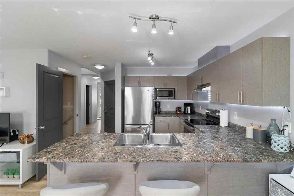 MLS® A2257550 - 10624 114C Street  in Westgate Grande Prairie, Residential