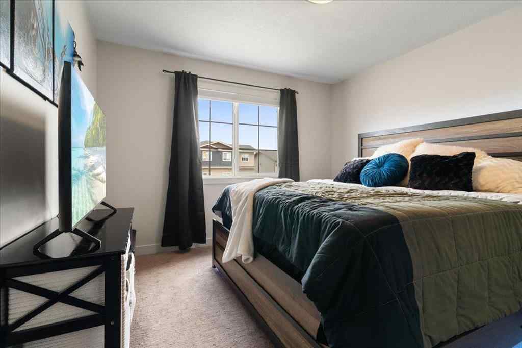 MLS® A2257550 - 10624 114C Street  in Westgate Grande Prairie, Residential