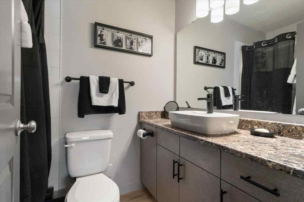 MLS® A2257550 - 10624 114C Street  in Westgate Grande Prairie, Residential