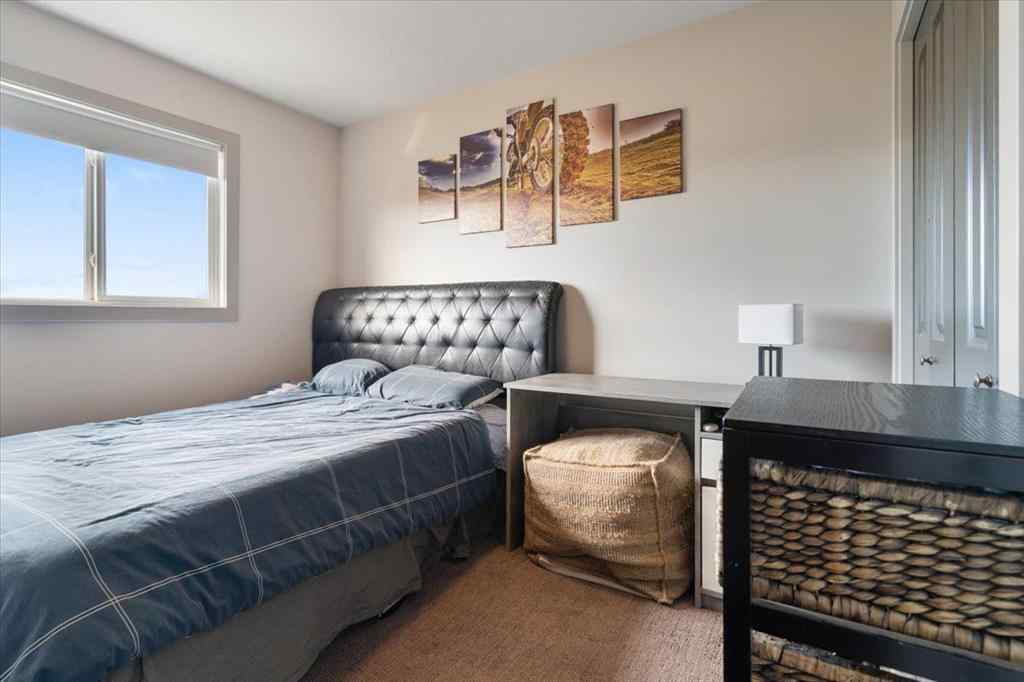 MLS® A2257550 - 10624 114C Street  in Westgate Grande Prairie, Residential