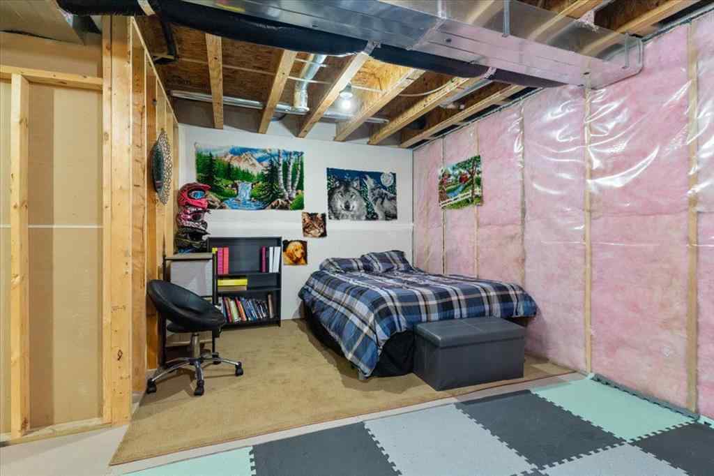 MLS® A2257550 - 10624 114C Street  in Westgate Grande Prairie, Residential