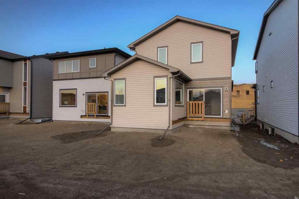 MLS® A2257551 - 2722 43 Street S in Discovery Lethbridge, Residential
