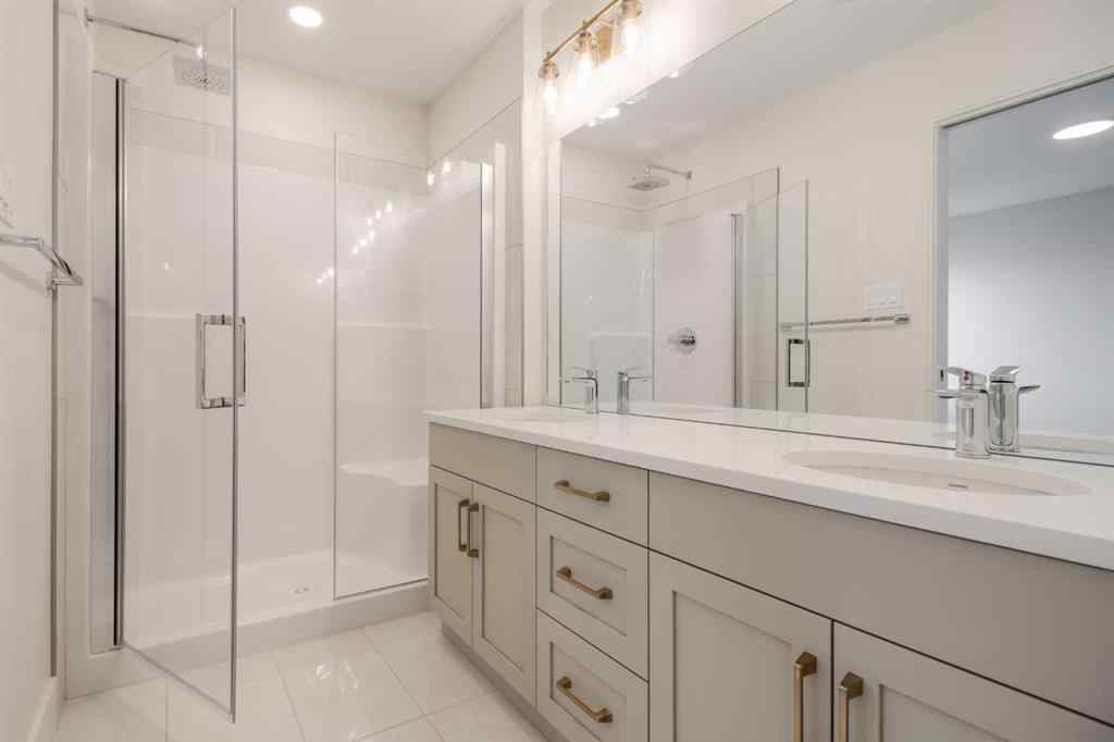 MLS® A2257551 - 2722 43 Street S in Discovery Lethbridge, Residential