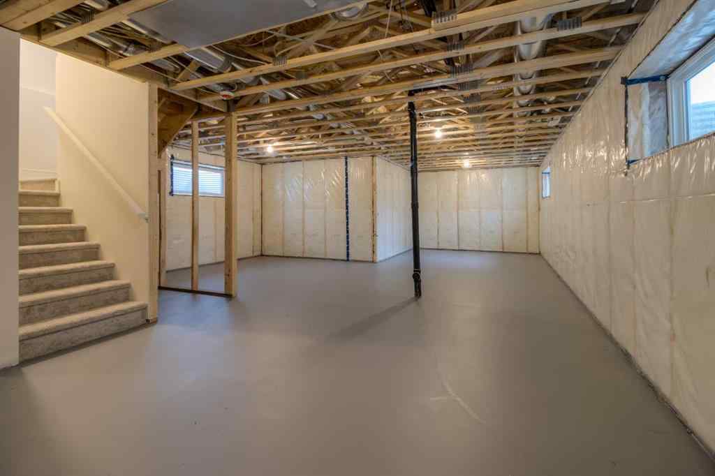 MLS® A2257551 - 2722 43 Street S in Discovery Lethbridge, Residential