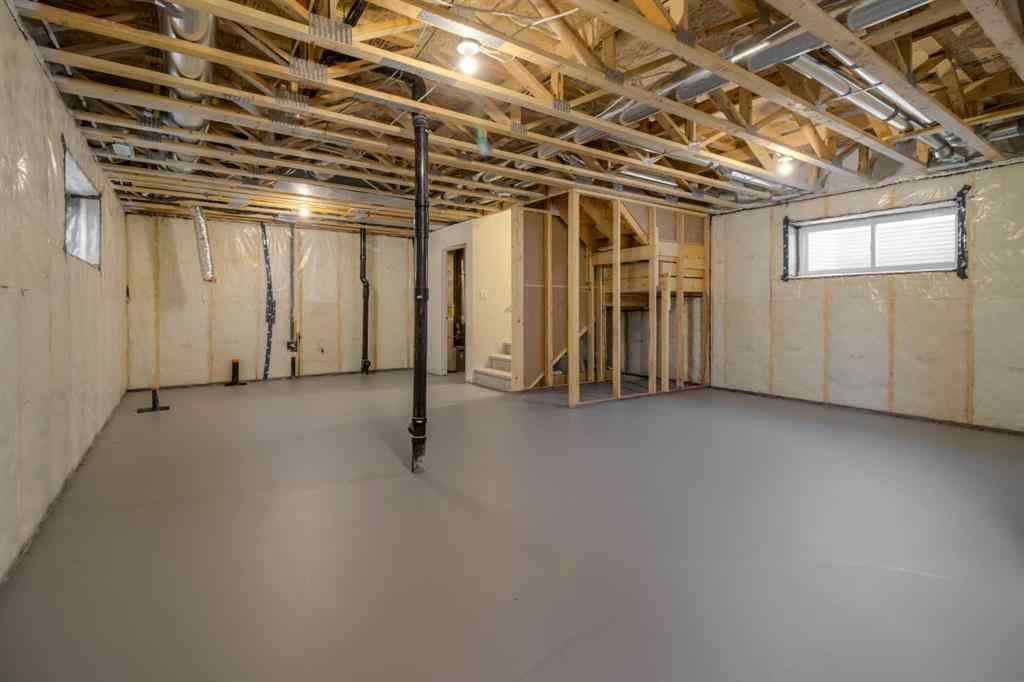 MLS® A2257551 - 2722 43 Street S in Discovery Lethbridge, Residential