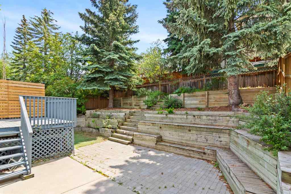 MLS® A2257552 - 131 Stratton Crescent SW in Strathcona Park Calgary, Residential