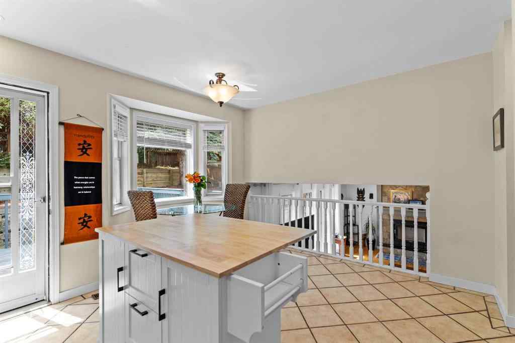 MLS® A2257552 - 131 Stratton Crescent SW in Strathcona Park Calgary, Residential