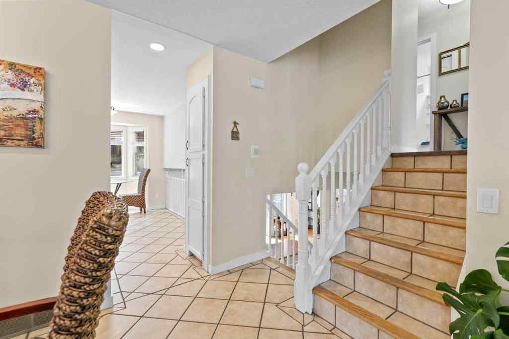 MLS® A2257552 - 131 Stratton Crescent SW in Strathcona Park Calgary, Residential