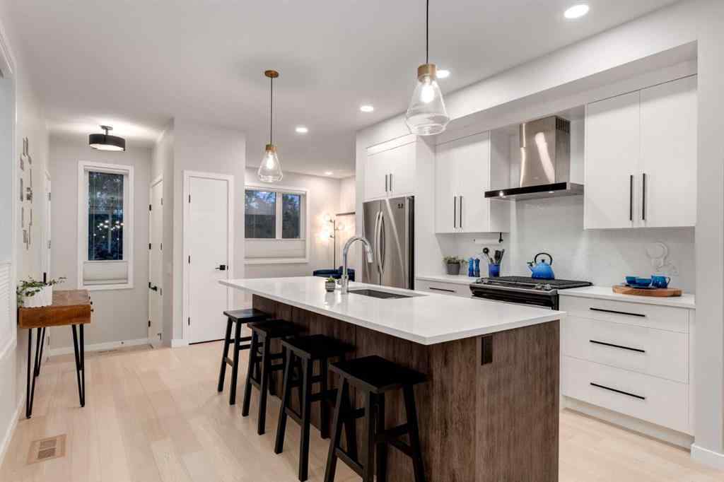 MLS® A2257554 - 1301 21 Avenue NW in Capitol Hill Calgary, Residential