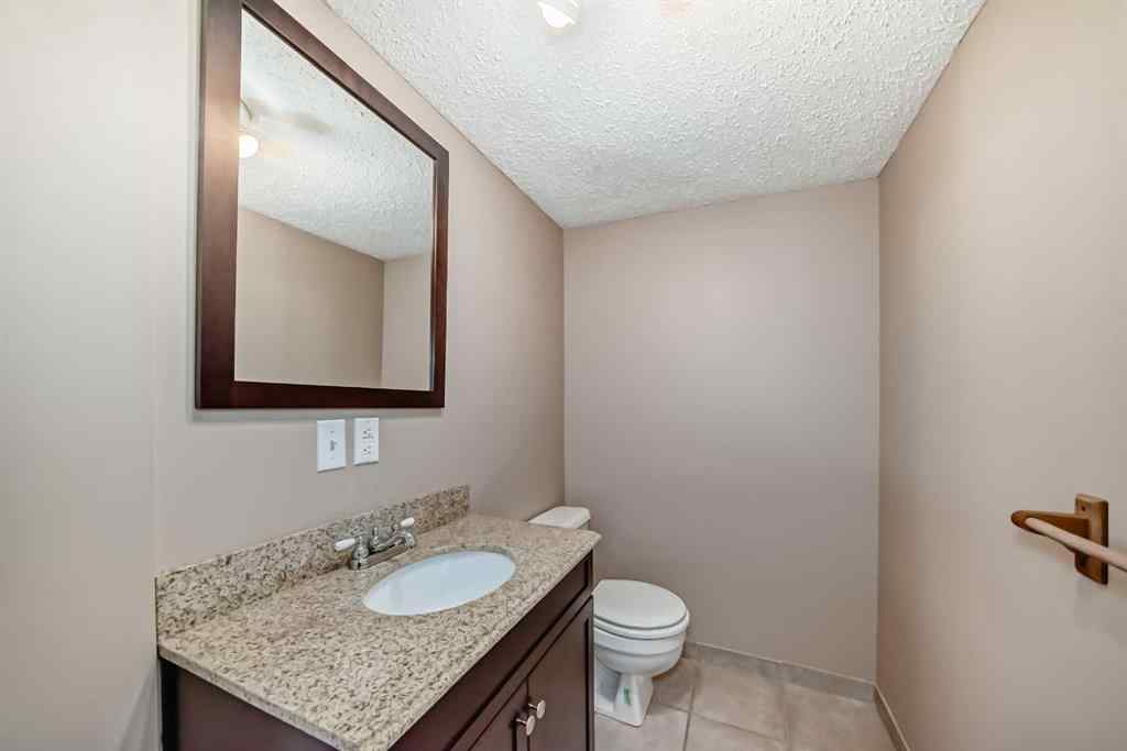 MLS® A2257557 - 161 Douglasview Rise SE in Douglasdale/Glen Calgary, Residential