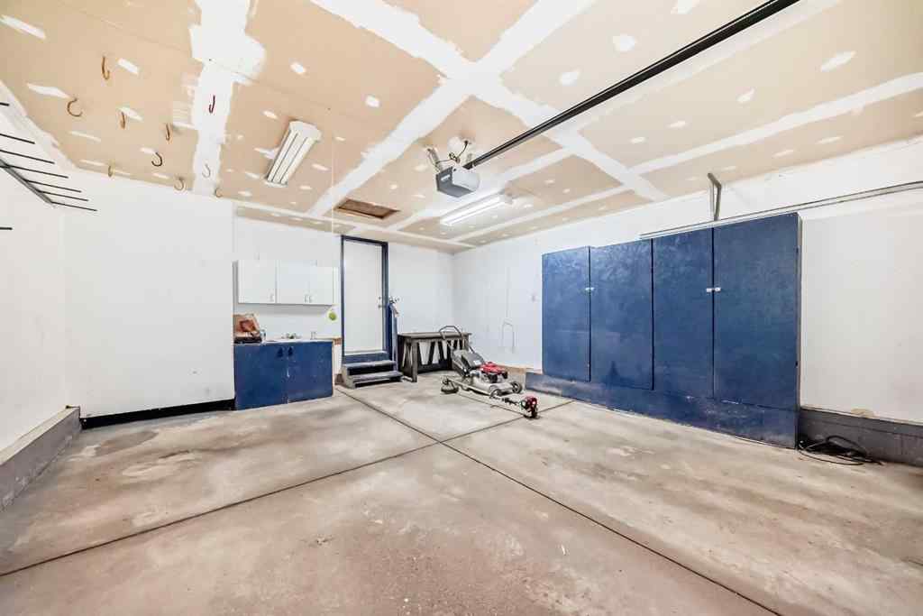 MLS® A2257557 - 161 Douglasview Rise SE in Douglasdale/Glen Calgary, Residential