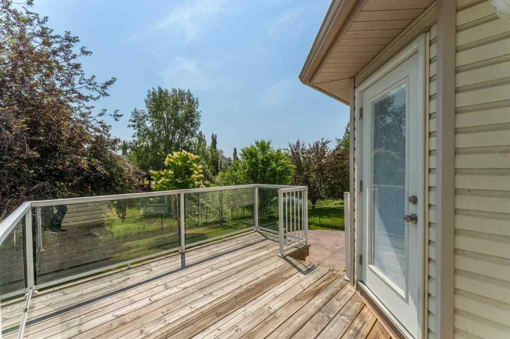 MLS® A2257557 - 161 Douglasview Rise SE in Douglasdale/Glen Calgary, Residential