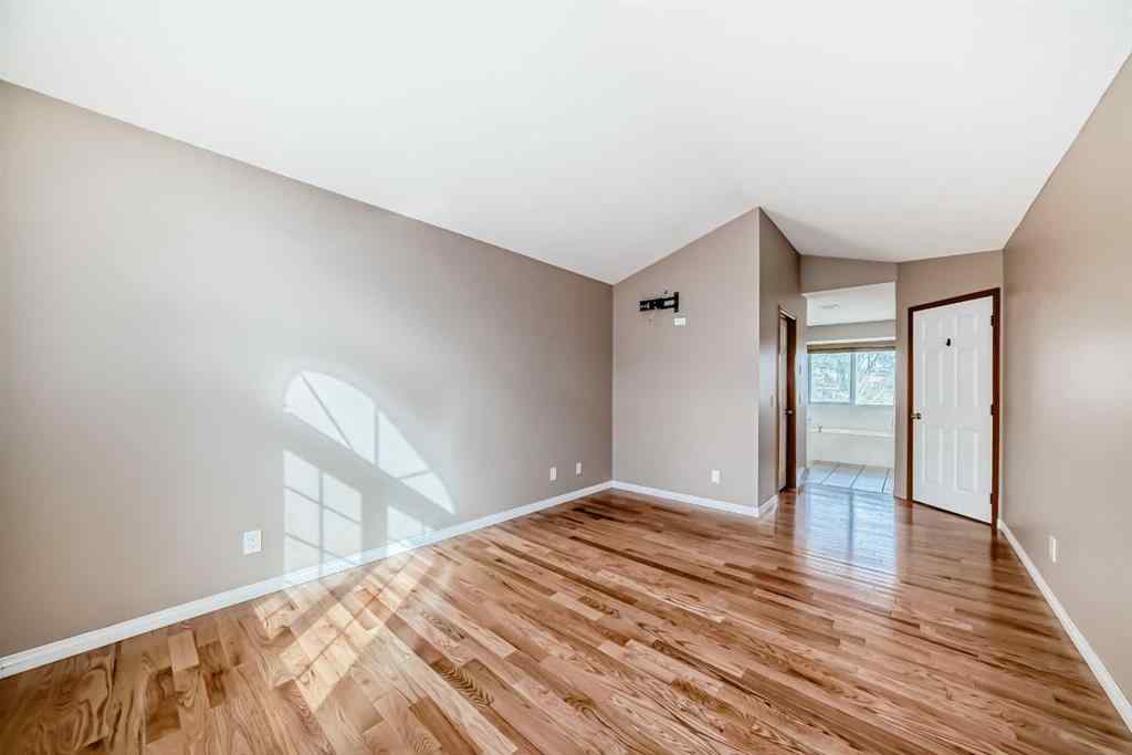 MLS® A2257557 - 161 Douglasview Rise SE in Douglasdale/Glen Calgary, Residential