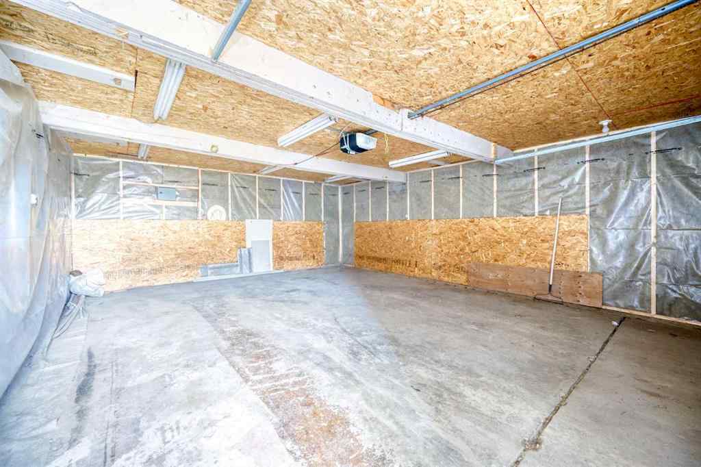 MLS® A2257559 - 120 Templeridge Close NE in Temple Calgary, Residential