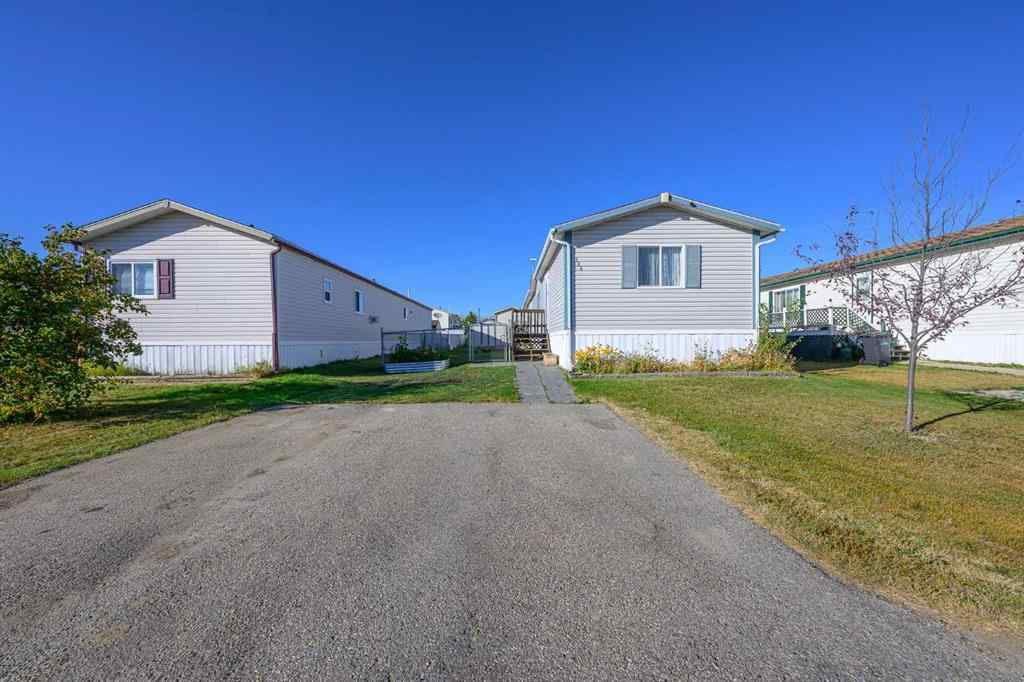 MLS® A2257561 - 126 Clark Crescent  in MH - Silver Pointe Rural Grande Prairie No. 1, County of, Mobile