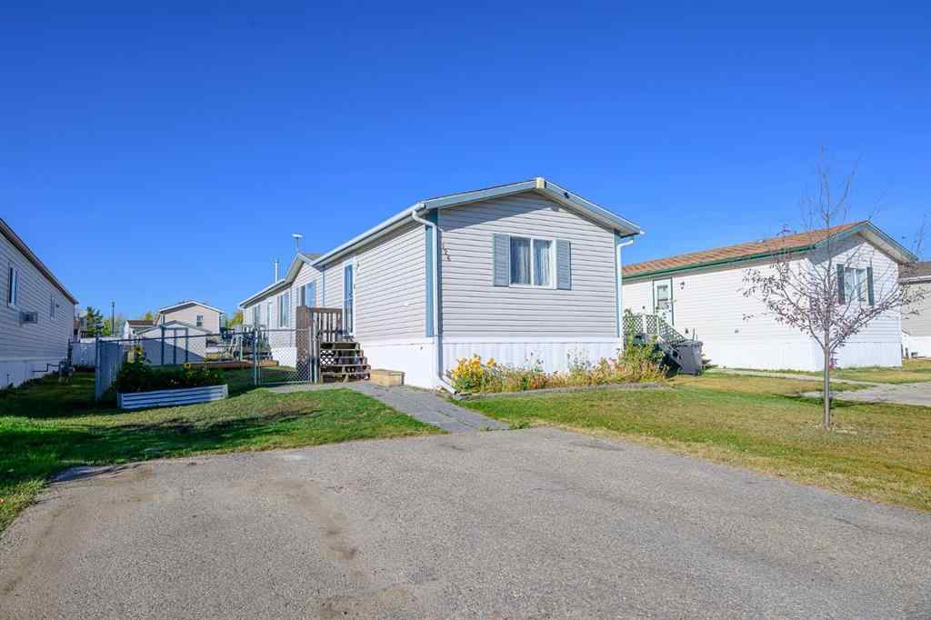 MLS® A2257561 - 126 Clark Crescent  in MH - Silver Pointe Rural Grande Prairie No. 1, County of, Mobile