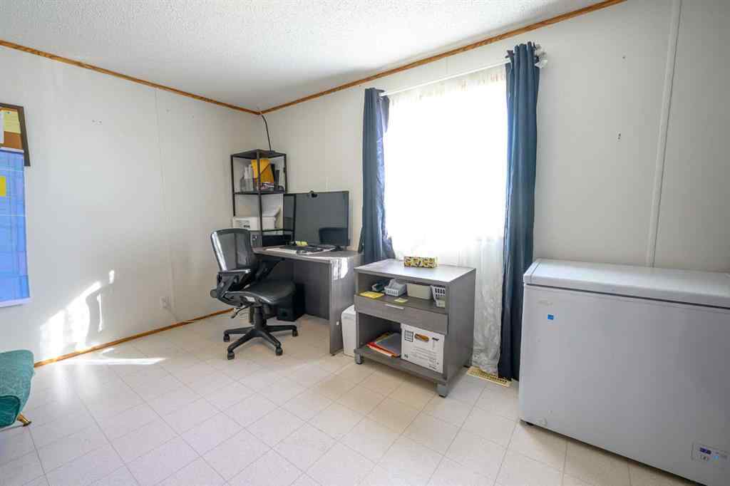 MLS® A2257561 - 126 Clark Crescent  in MH - Silver Pointe Rural Grande Prairie No. 1, County of, Mobile