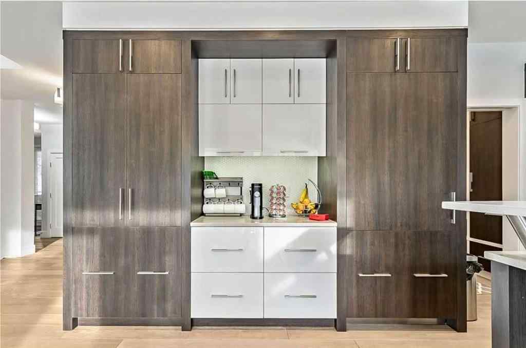 MLS® A2257565 - 86 West Point Mews SW in West Springs Calgary, Residential