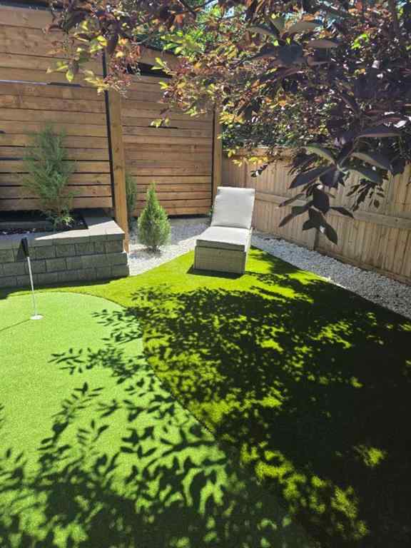 MLS® A2257565 - 86 West Point Mews SW in West Springs Calgary, Residential
