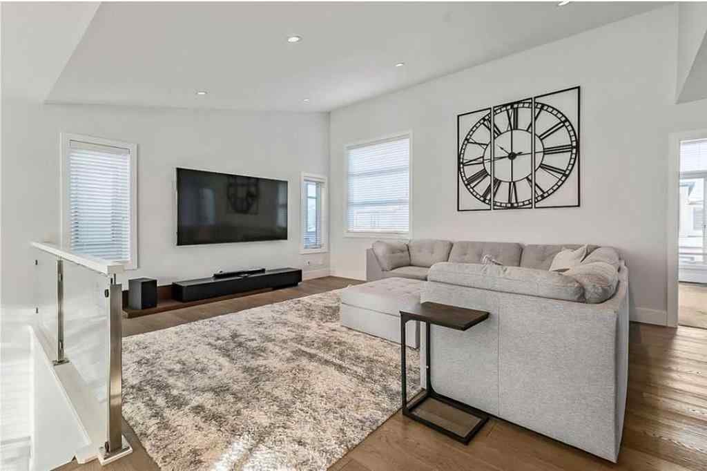 MLS® A2257565 - 86 West Point Mews SW in West Springs Calgary, Residential