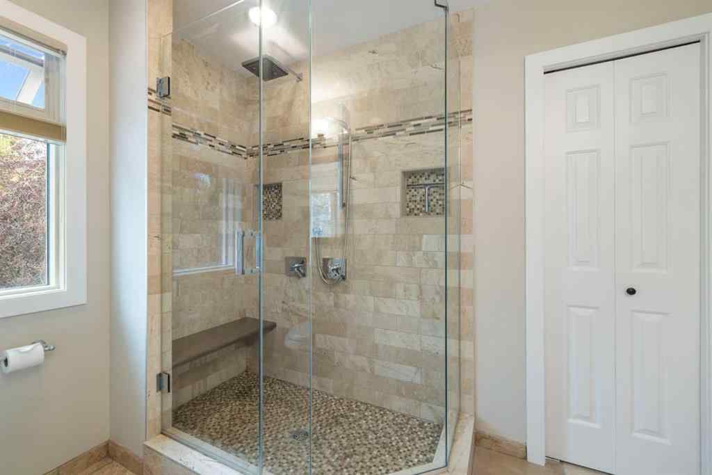 MLS® A2257567 - 191 Christie Knoll Heights SW in Christie Park Calgary, Residential