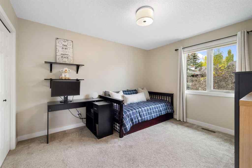 MLS® A2257567 - 191 Christie Knoll Heights SW in Christie Park Calgary, Residential