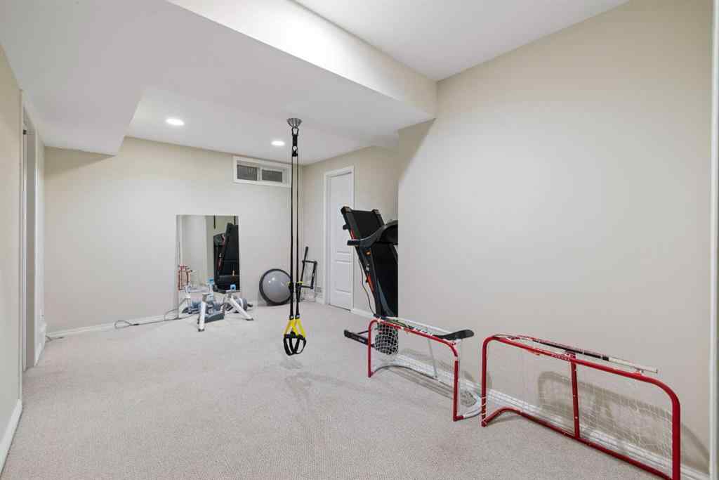 MLS® A2257567 - 191 Christie Knoll Heights SW in Christie Park Calgary, Residential
