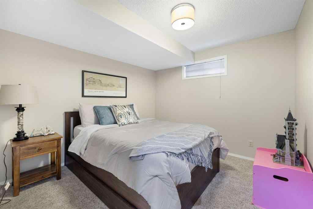 MLS® A2257567 - 191 Christie Knoll Heights SW in Christie Park Calgary, Residential