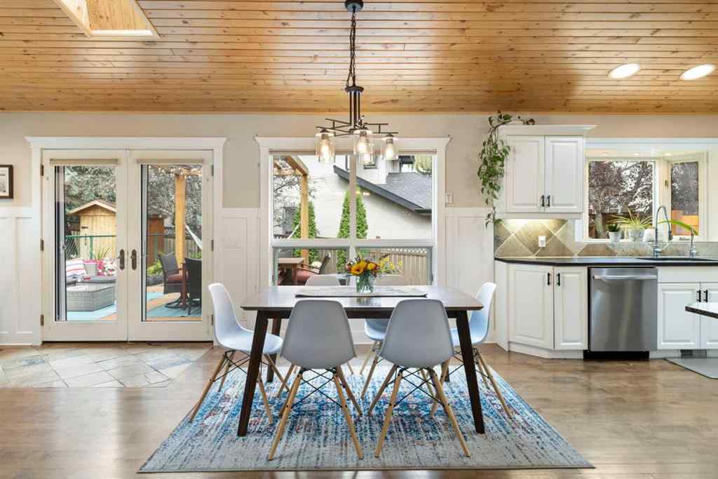 MLS® A2257567 - 191 Christie Knoll Heights SW in Christie Park Calgary, Residential