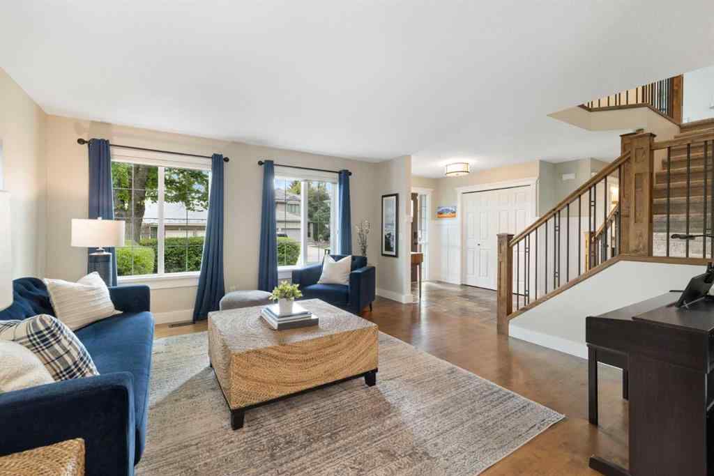 MLS® A2257567 - 191 Christie Knoll Heights SW in Christie Park Calgary, Residential