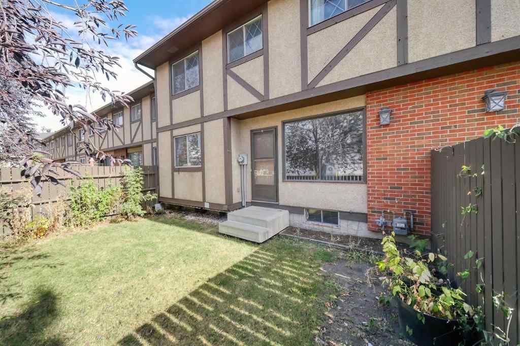 MLS® A2257569 - Unit #7 175 Manora Place NE in Marlborough Park Calgary, Residential